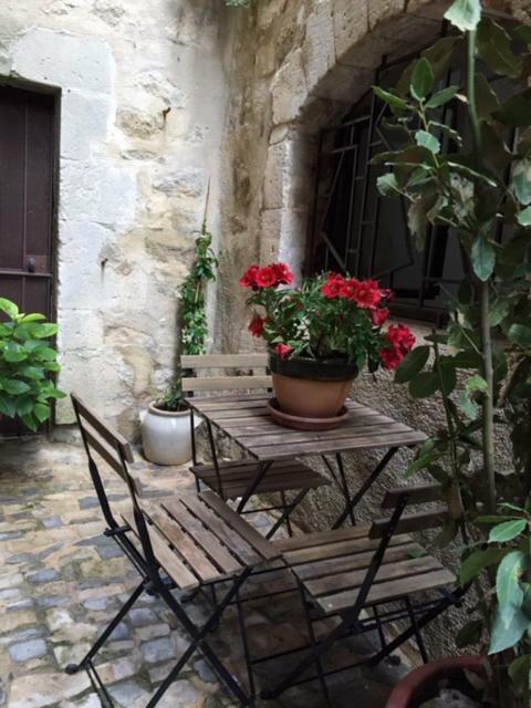 Villa Le Petit Tresor Du Luberon Ménerbes Exterior foto